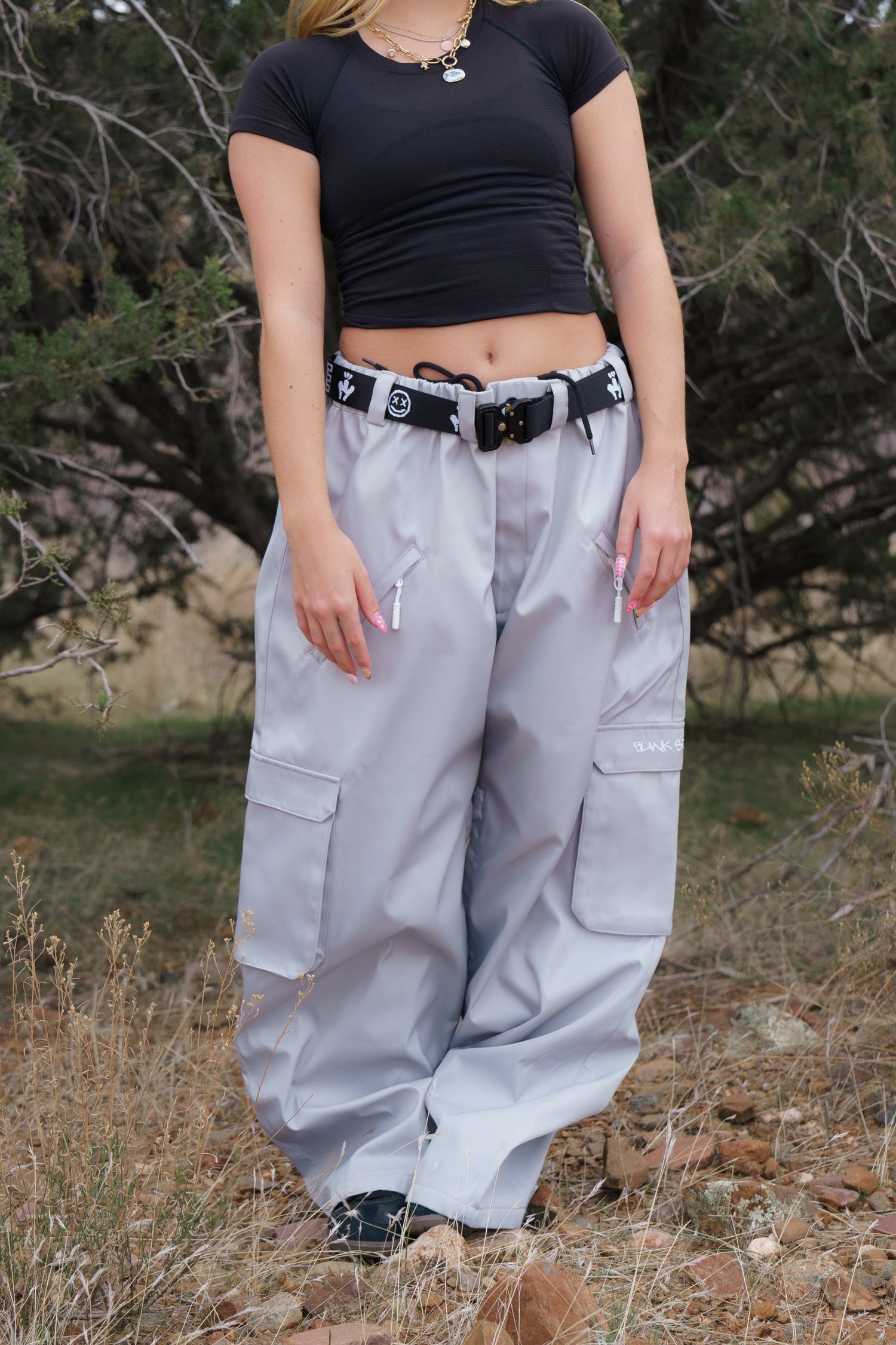 gray pants S2 V2